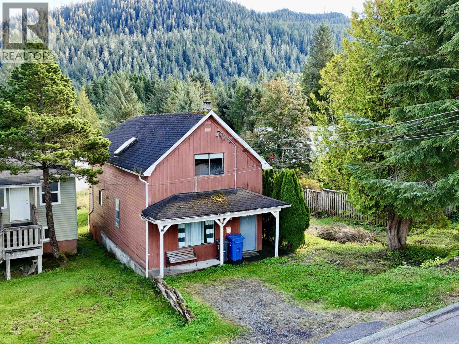 537 W 9TH AVENUE, Prince Rupert, British Columbia
