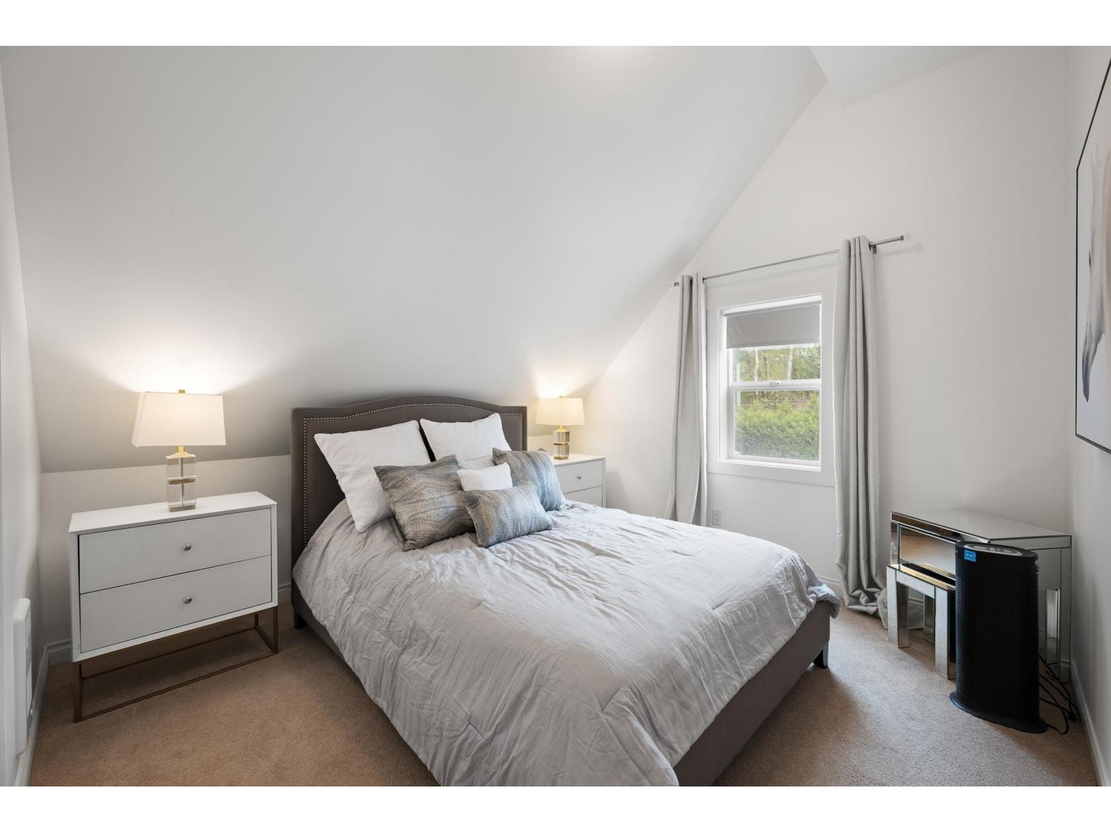 687 204th Street, Langley, British Columbia  V2Z 1V5 - Photo 37 - R3169672