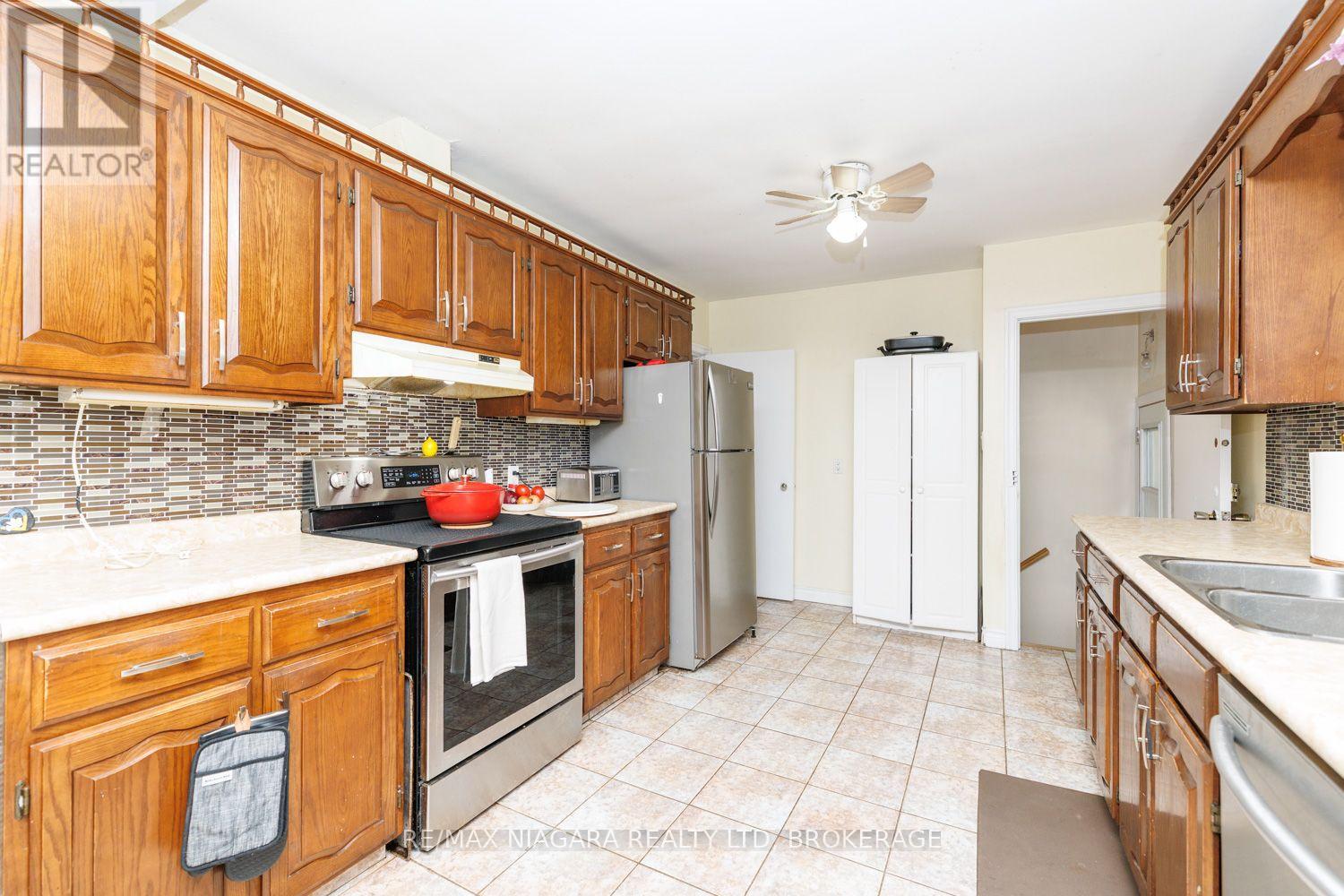 6424 Corwin Crescent, Niagara Falls, Ontario  L2G 2M2 - Photo 15 - X13831056