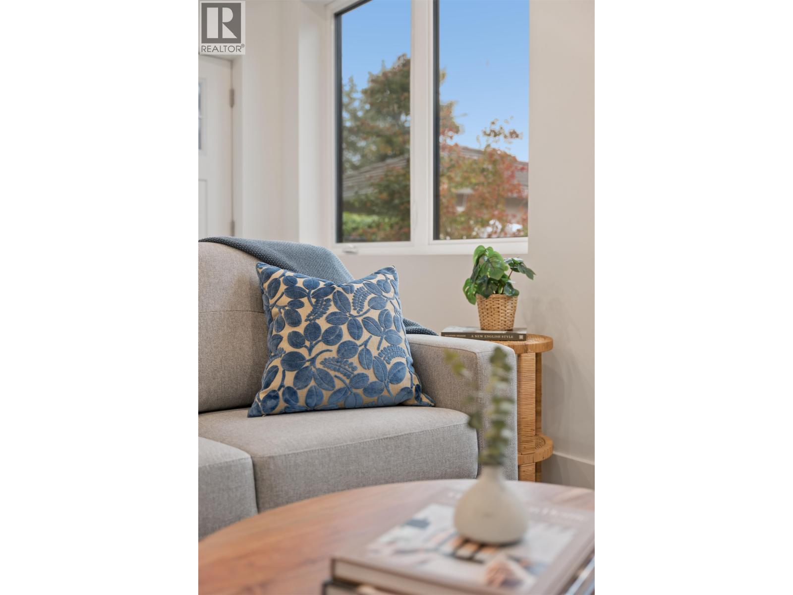 2 2339 Parker Street, Vancouver, British Columbia  V5L 2M2 - Photo 8 - R3169083