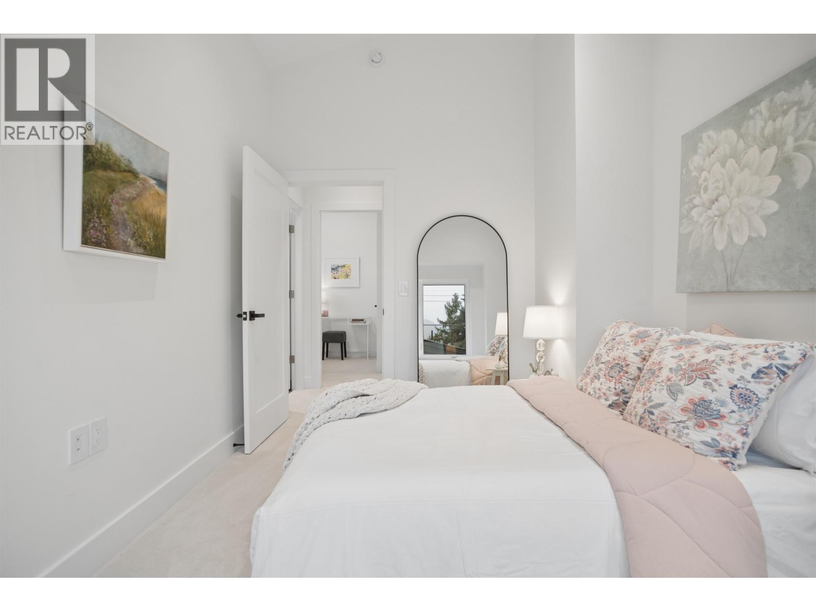 2 2339 Parker Street, Vancouver, British Columbia  V5L 2M2 - Photo 20 - R3169083