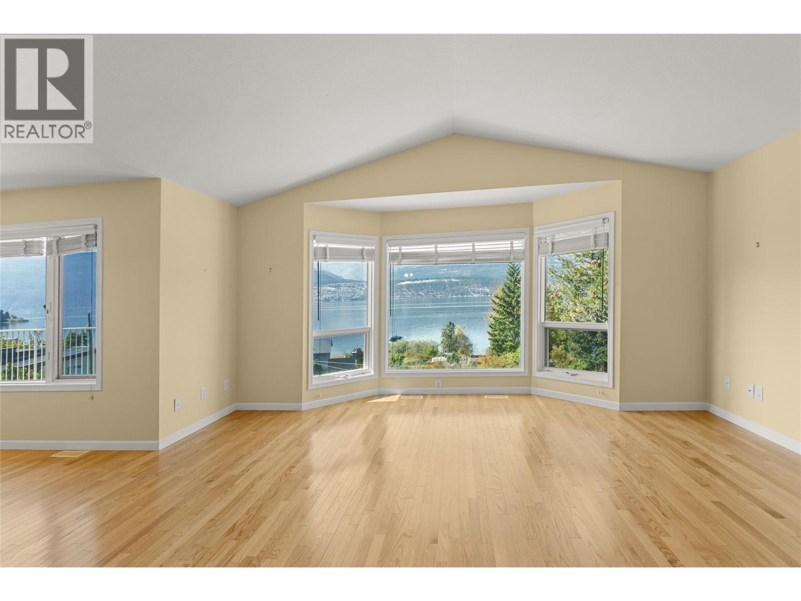 16575 Toby Road, Lake Country, British Columbia  V4V 1C3 - Photo 4 - 10401674