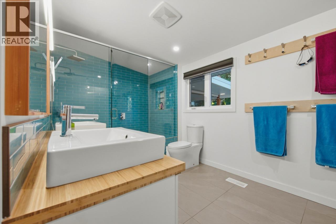 445 Sarsons Road, Kelowna, British Columbia  V1W 1C3 - Photo 34 - 10401981