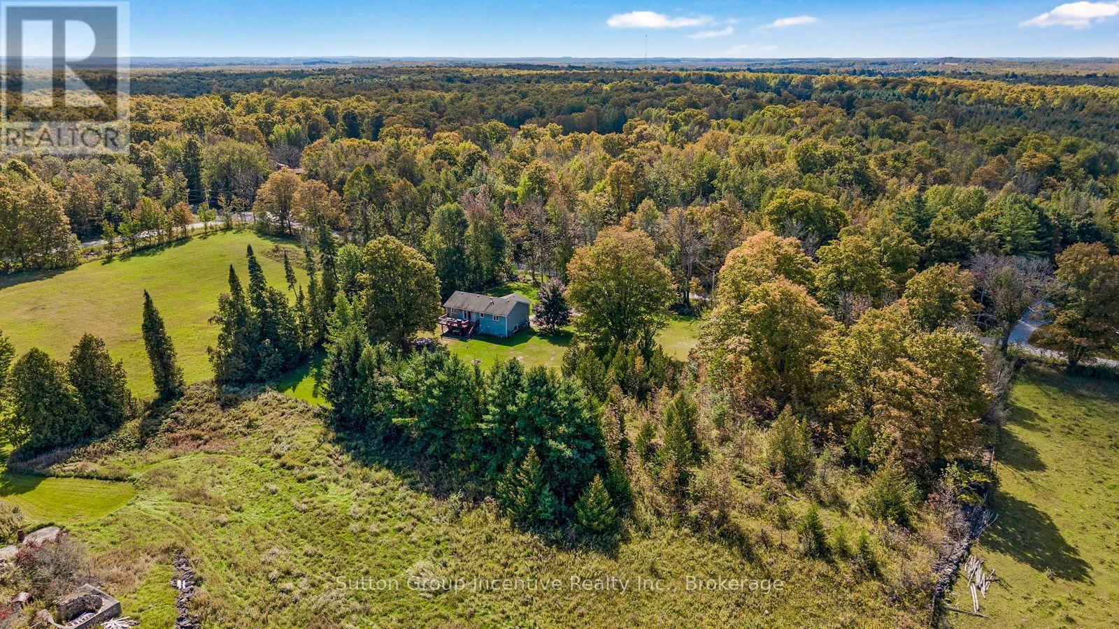 758441 Girl Guide Road, Georgian Bluffs, Ontario  N0H 2K0 - Photo 3 - X13831052