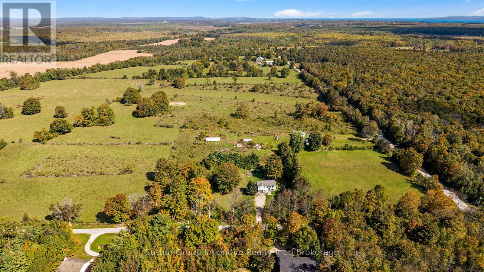758441 Girl Guide Road, Georgian Bluffs, Ontario  N0H 2K0 - Photo 38 - X13831052