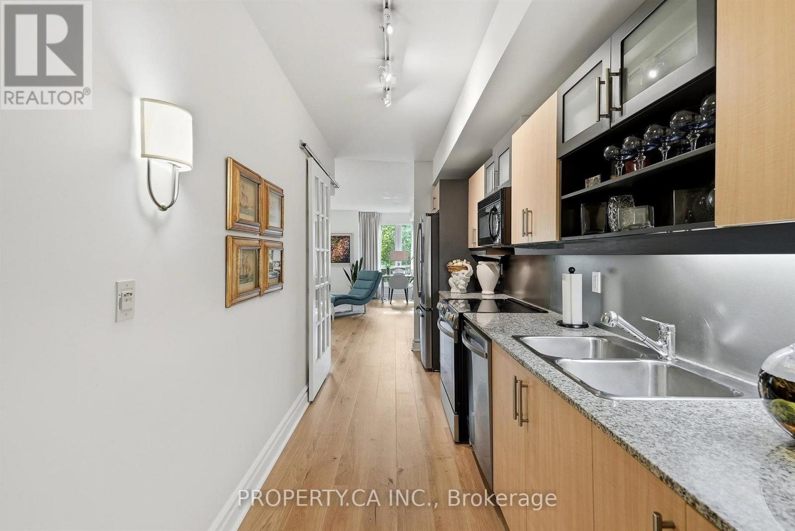 350 Wellington Street, Toronto (Waterfront Communities), Ontario  M5V 3W9 - Photo 4 - C13831050