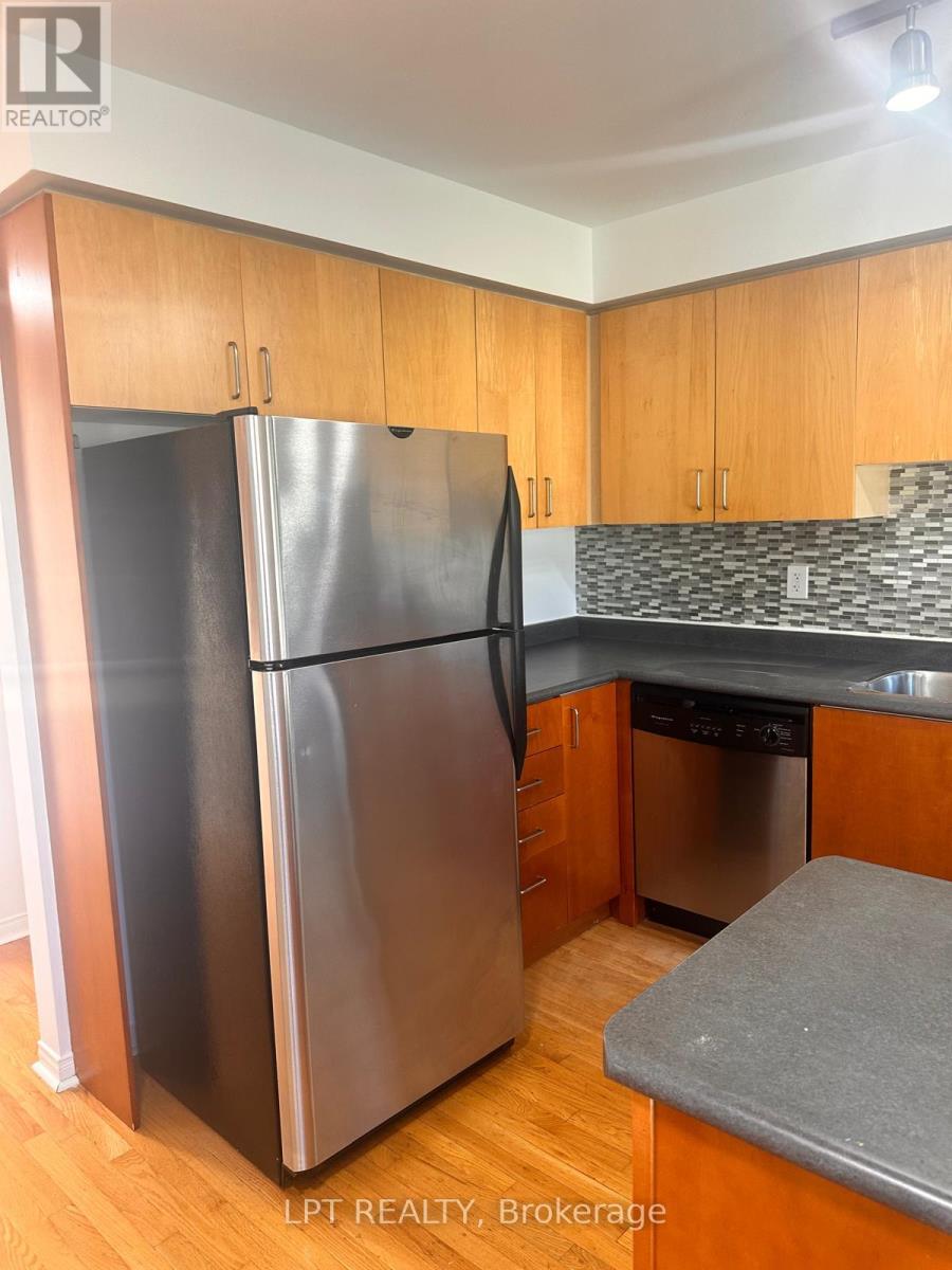 24 - 735 Sheppard Avenue, Pickering (Woodlands), Ontario  L1V 7K5 - Photo 8 - E13831016