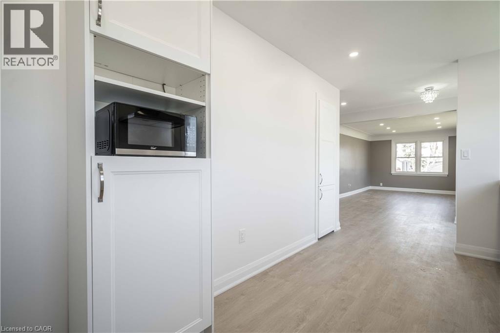 1 Hill Place Unit# A, Hamilton, Ontario  L8G 2W3 - Photo 12 - 40866492