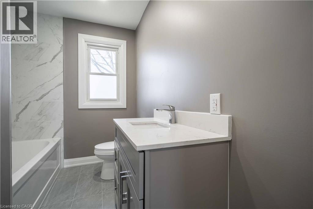 1 Hill Place Unit# A, Hamilton, Ontario  L8G 2W3 - Photo 26 - 40866492