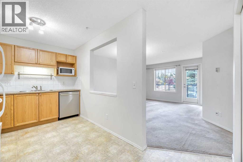 2202, 928 Arbour Lake Road Nw, Calgary, Alberta T3G 5T2 - Photo 7 - A2346046