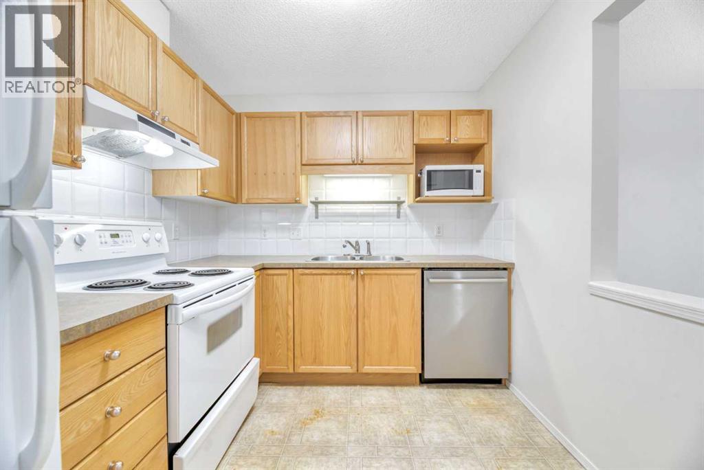 2202, 928 Arbour Lake Road Nw, Calgary, Alberta T3G 5T2 - Photo 9 - A2346046