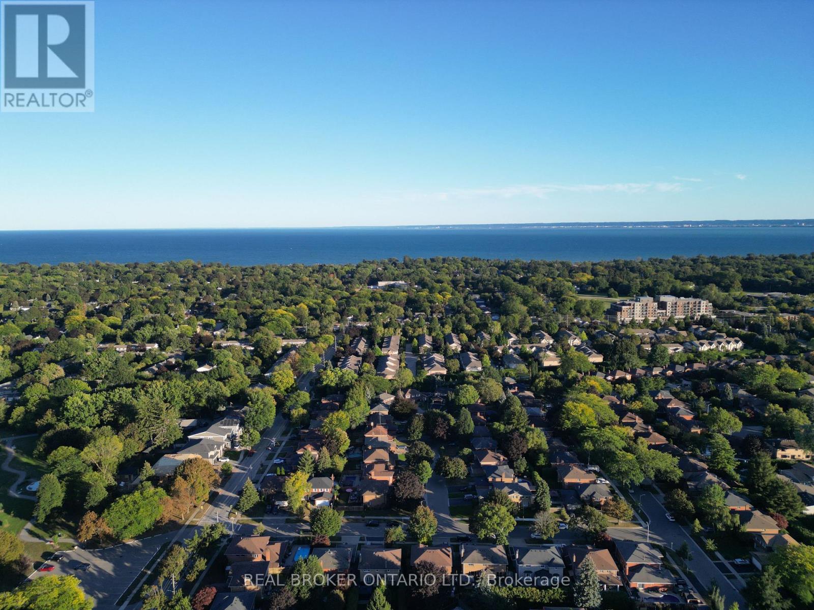 551 Kastelic Place, Burlington, Ontario  L7N 3S3 - Photo 40 - W13831010