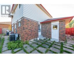 111 DEARBOURNE BOULEVARD, Brampton, Ontario