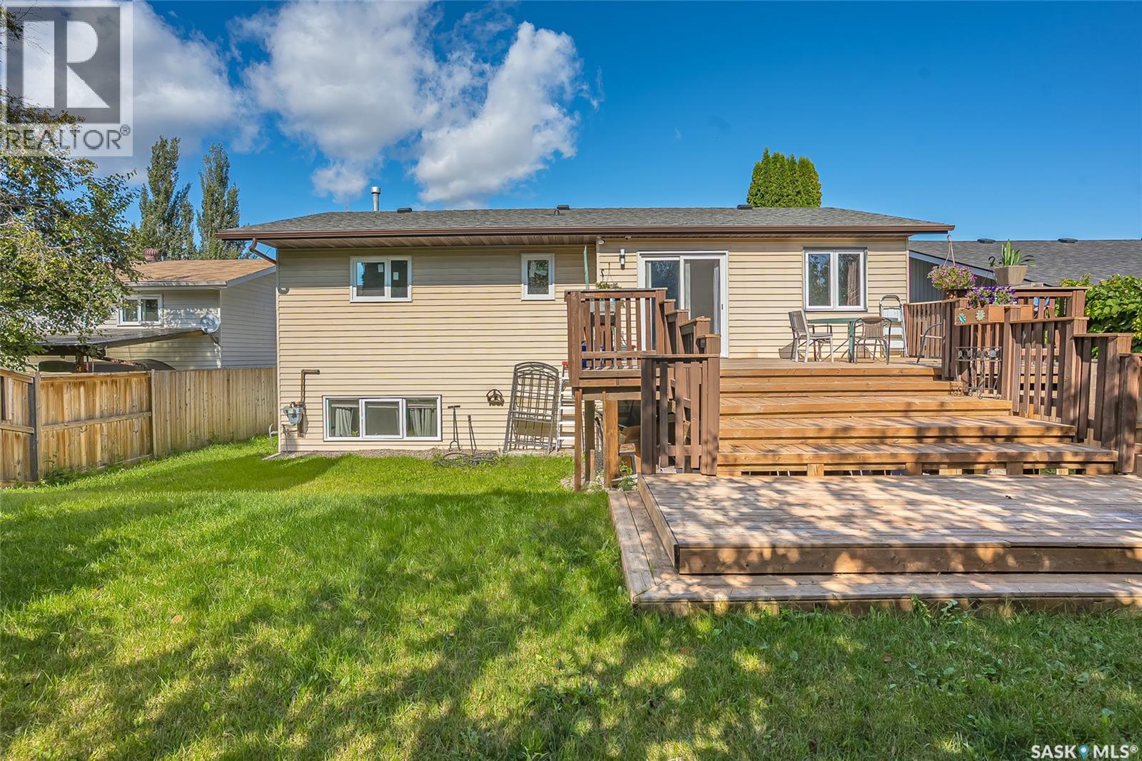 1006 Whitewood Crescent, Saskatoon, Saskatchewan  S7J 4L1 - Photo 42 - SK048872