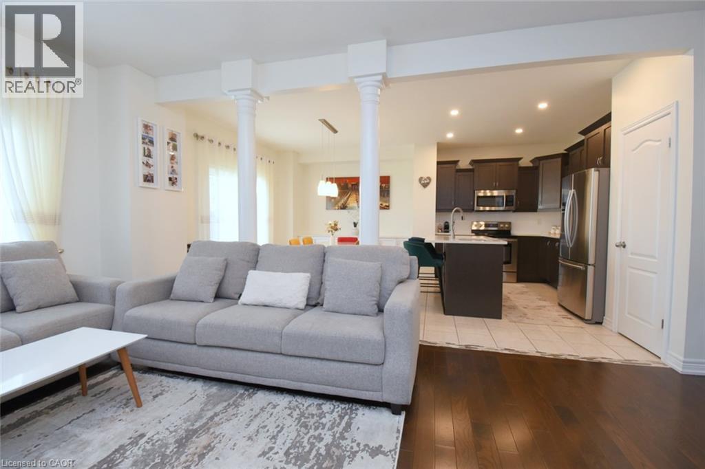 25 Guest Street, Hamilton, Ontario  L9K 0G2 - Photo 12 - 40864982