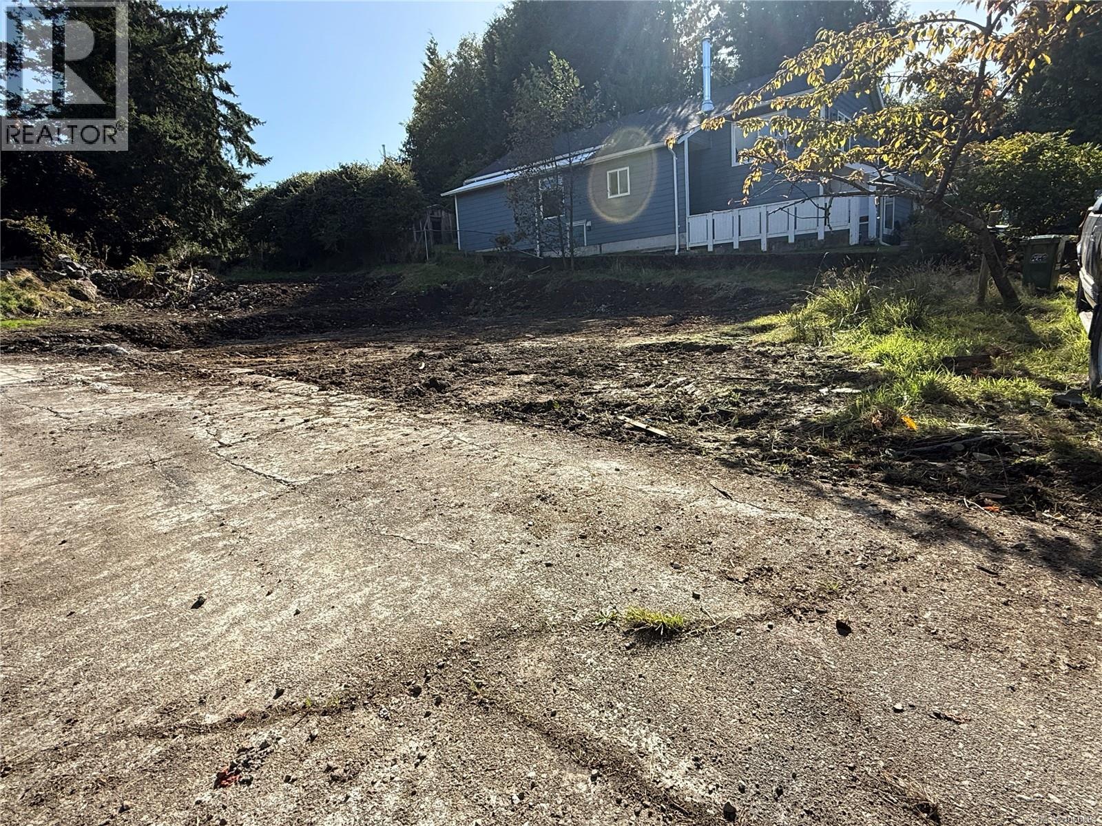 224 Alder St, Ucluelet, British Columbia  V0R 3A0 - Photo 4 - 1050894