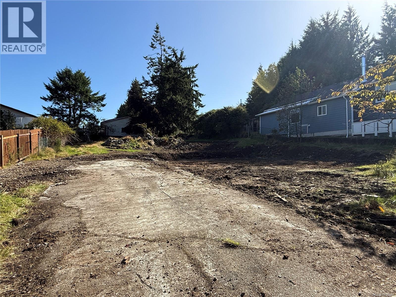 224 Alder St, Ucluelet, British Columbia  V0R 3A0 - Photo 6 - 1050894