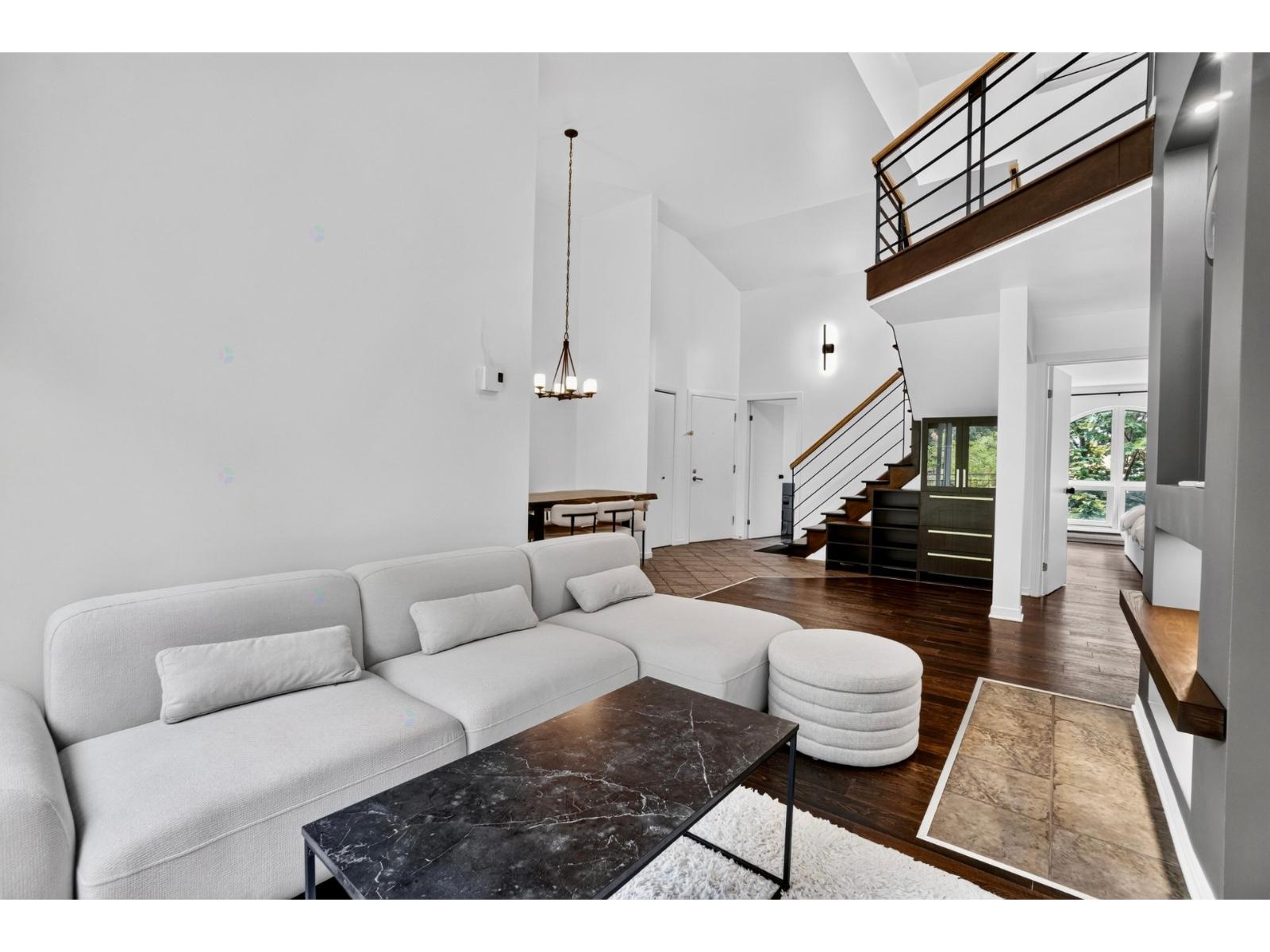 636 Rue de la Métairie Montréal (Verdun/Île-des-Soeurs) Quebec Canada H3E1T1 5