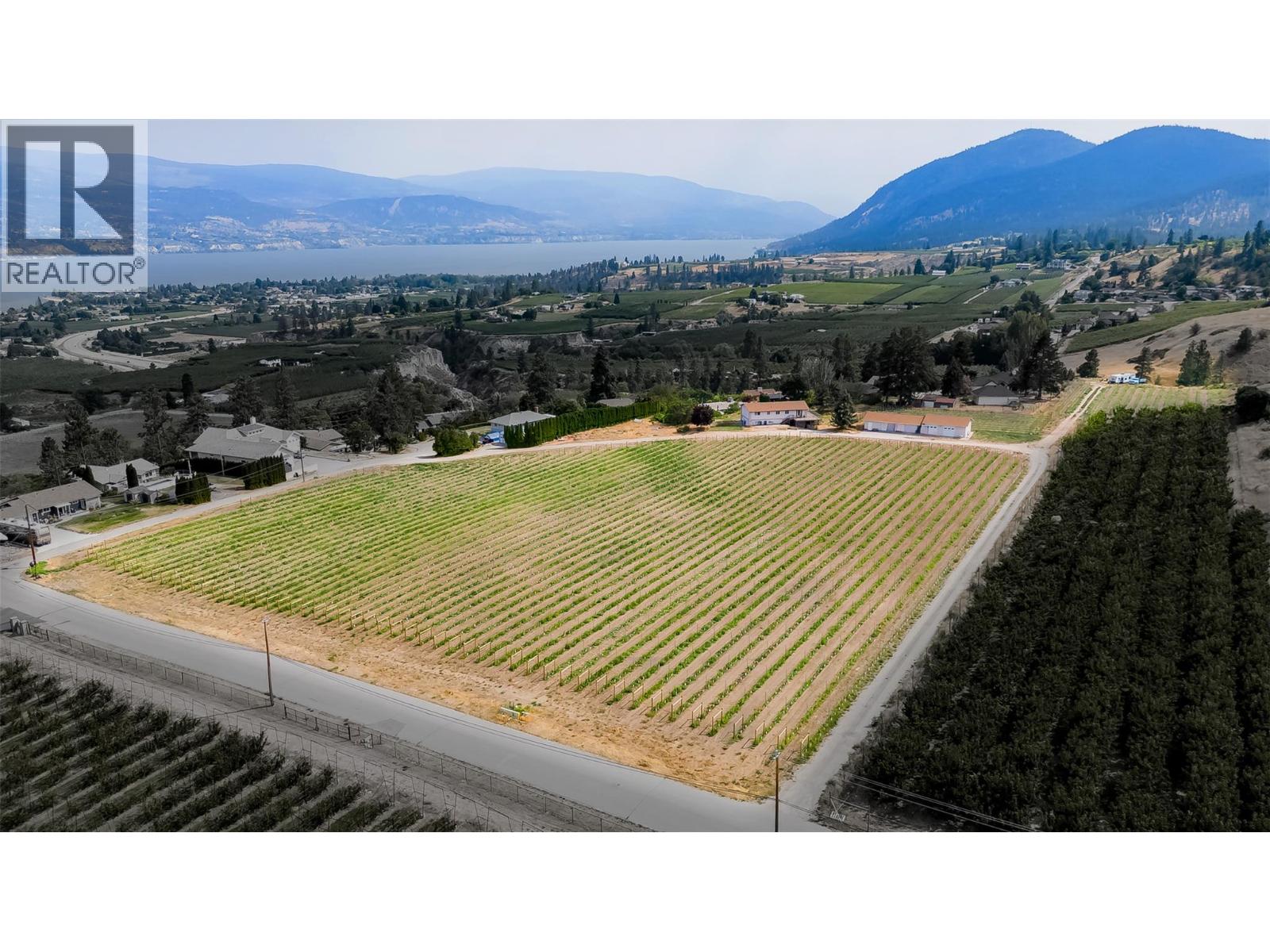 5711 White Street, Summerland, British Columbia  V0H 1Z7 - Photo 2 - 10381121