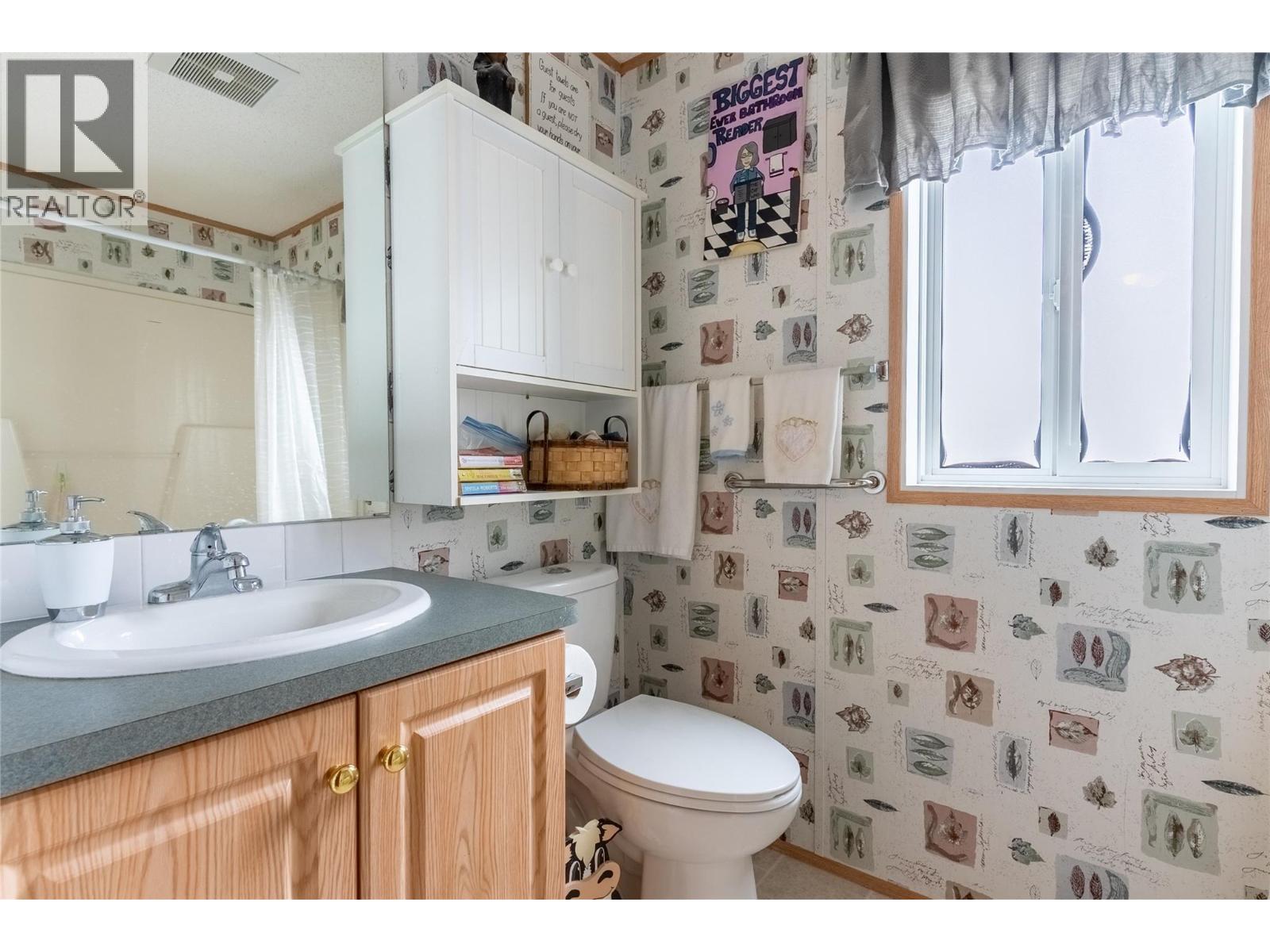 11 Topaz Crescent, Logan Lake, British Columbia  V0K 1W0 - Photo 12 - 10401840