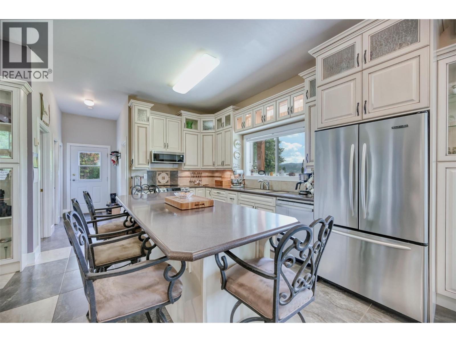 1845 Hulme Creek Road, Rock Creek, British Columbia  V0H 1Y0 - Photo 11 - 10392995