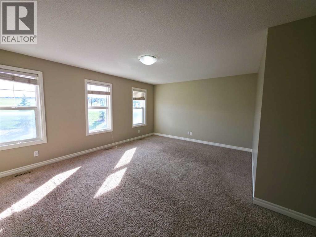 16 Nolancrest Green Nw, Calgary, Alberta  T3R 0P8 - Photo 15 - A2347480