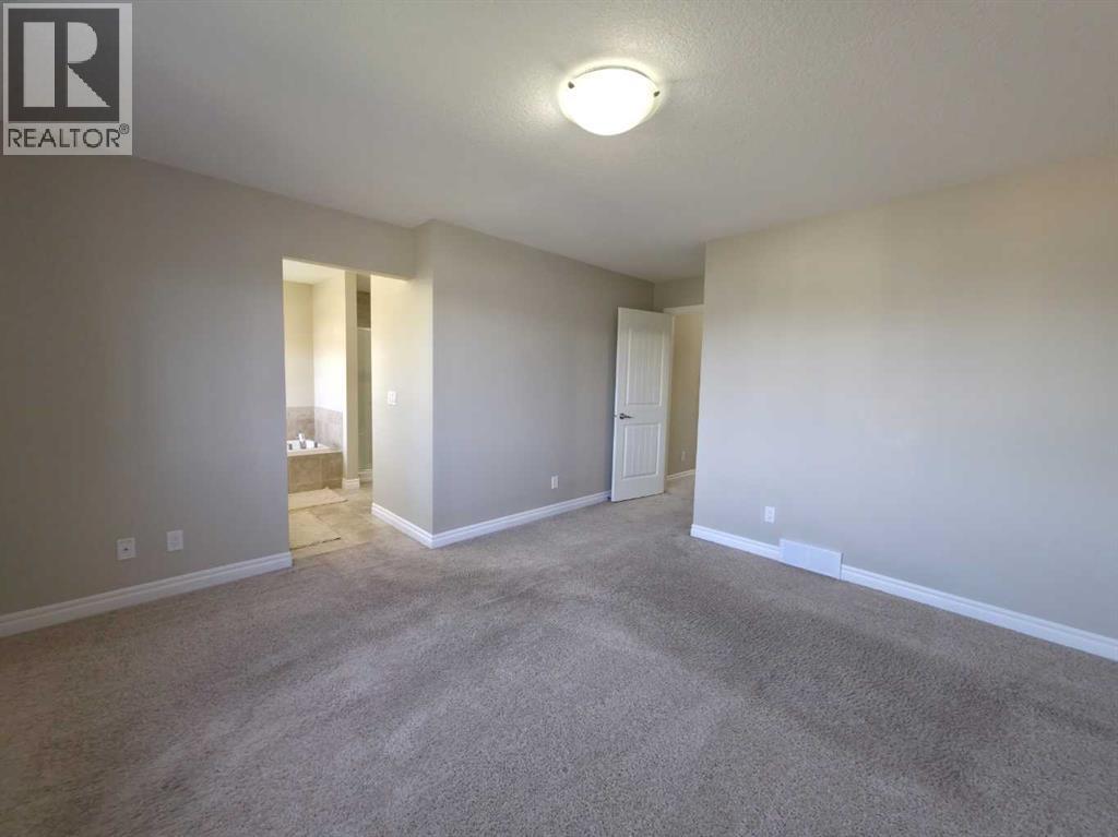 16 Nolancrest Green Nw, Calgary, Alberta  T3R 0P8 - Photo 24 - A2347480