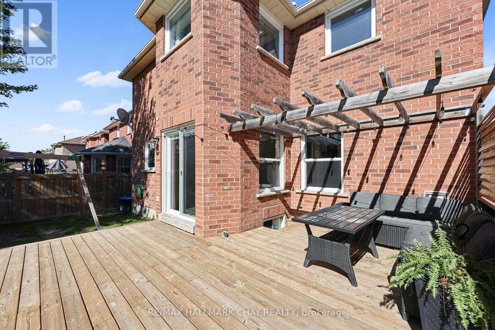 121 Taylor Drive, Barrie, Ontario  L4N 8L2 - Photo 37 - S13831084