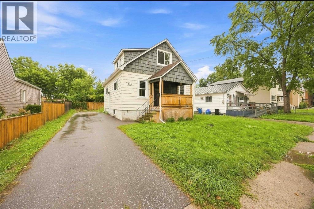 138 SUTTON STREET, Sarnia, Ontario