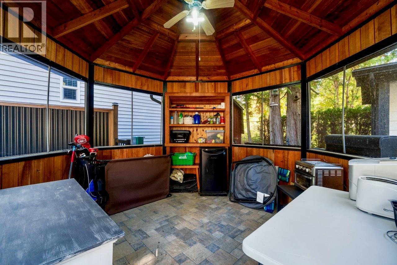3980 Squilax-Anglemont Road Unit# 144, Scotch Creek, British Columbia  V0E 1M5 - Photo 17 - 10401068