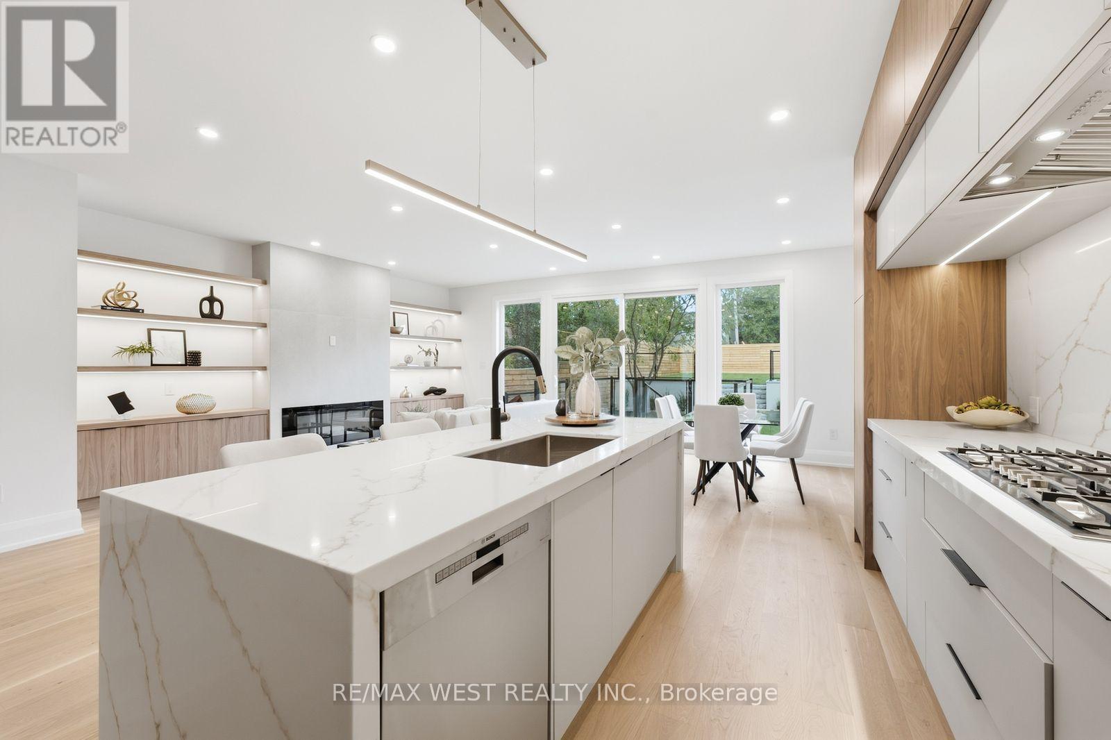 77 Alameda Avenue, Toronto, Ontario  M6C 3W4 - Photo 9 - C13793544