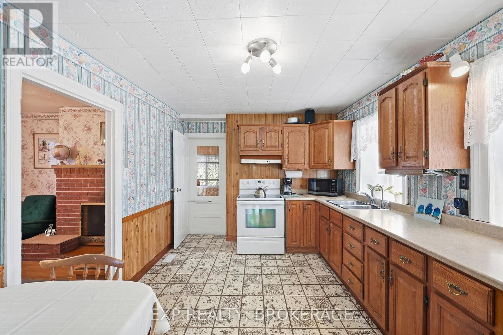 3542 Stagecoach Road, Frontenac (Frontenac South), Ontario  K0H 1V0 - Photo 19 - X13831136