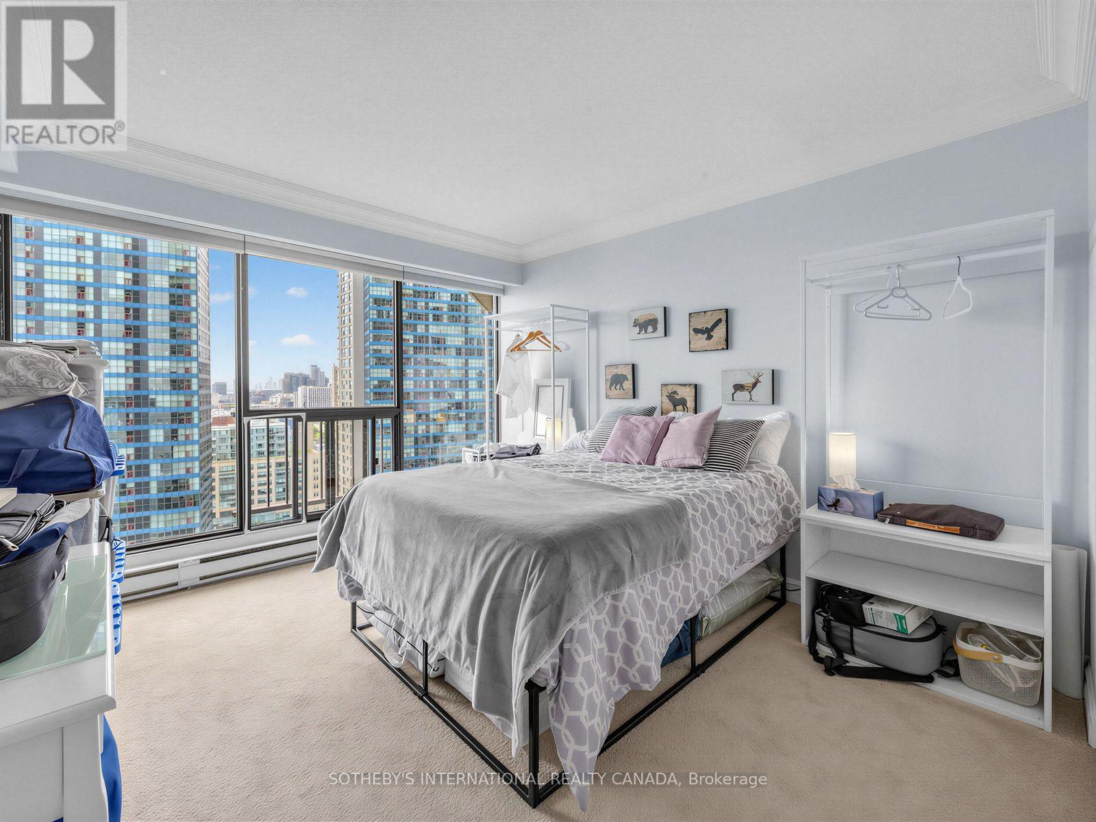 2104 - 65 Harbour Square, Toronto, Ontario  M5J 2L4 - Photo 24 - C13831116