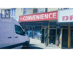 550 SHEPPARD AVENUE W, Toronto, Ontario