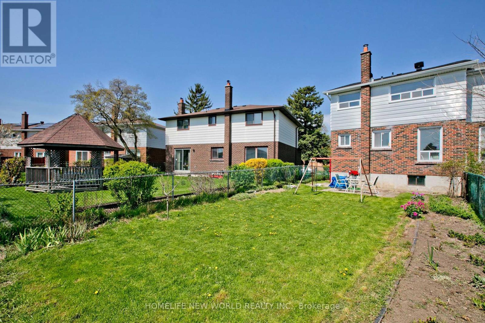 93 Corinthian Boulevard, Toronto (L'amoreaux), Ontario  M1W 1B7 - Photo 32 - E13831142