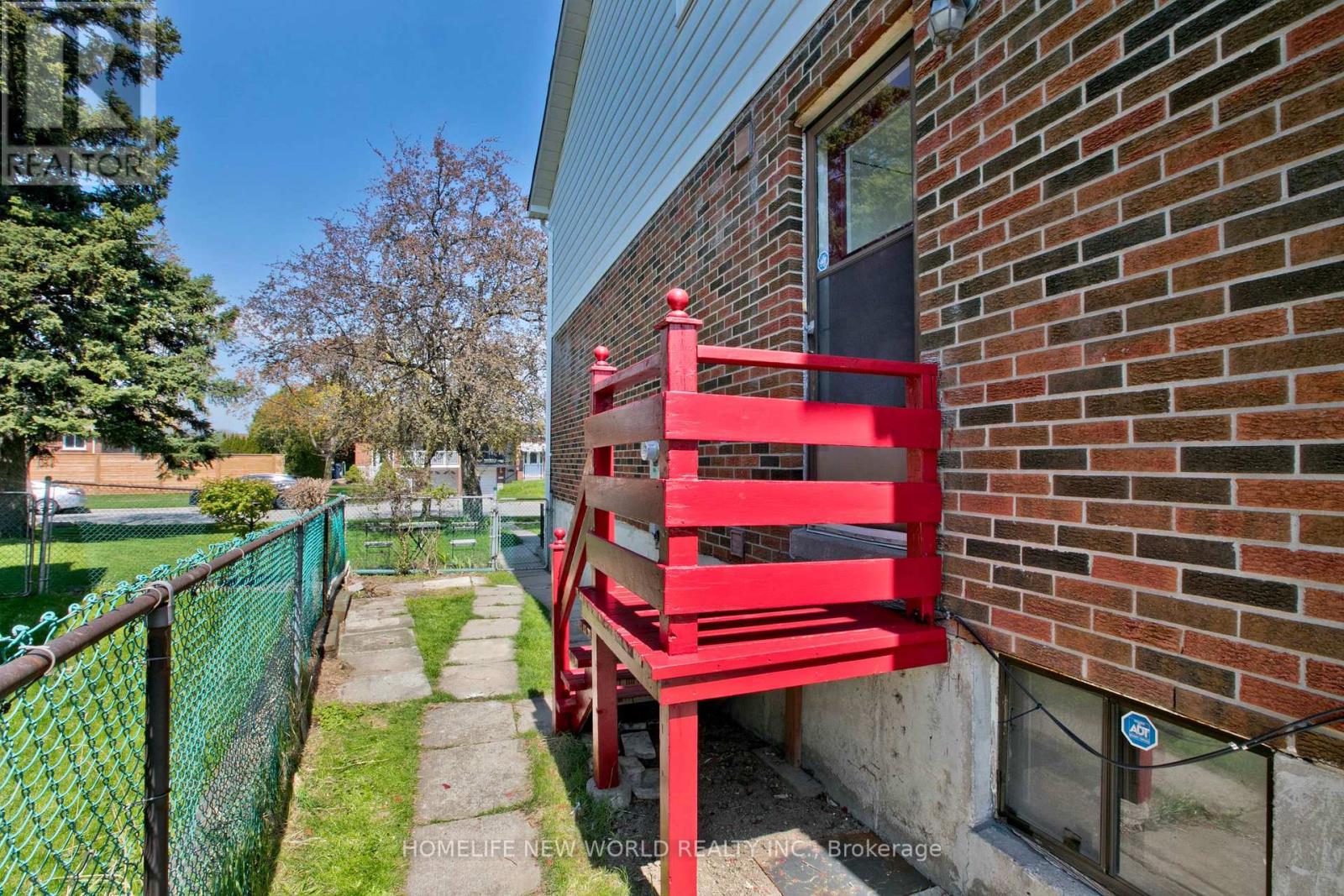93 Corinthian Boulevard, Toronto (L'amoreaux), Ontario  M1W 1B7 - Photo 34 - E13831142