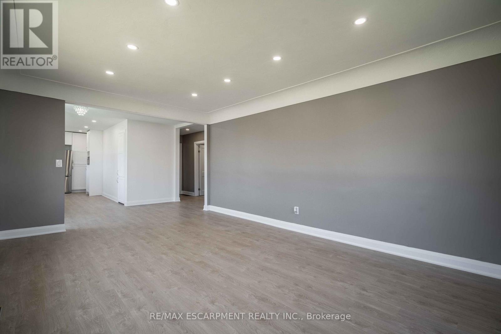 A - 1 Hill Place, Hamilton, Ontario  L8G 2W3 - Photo 16 - X13831120
