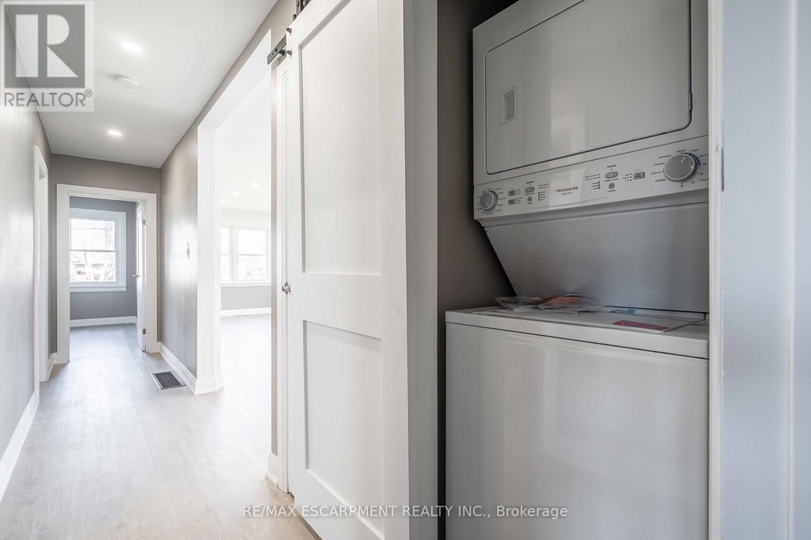 A - 1 Hill Place, Hamilton, Ontario  L8G 2W3 - Photo 27 - X13831120