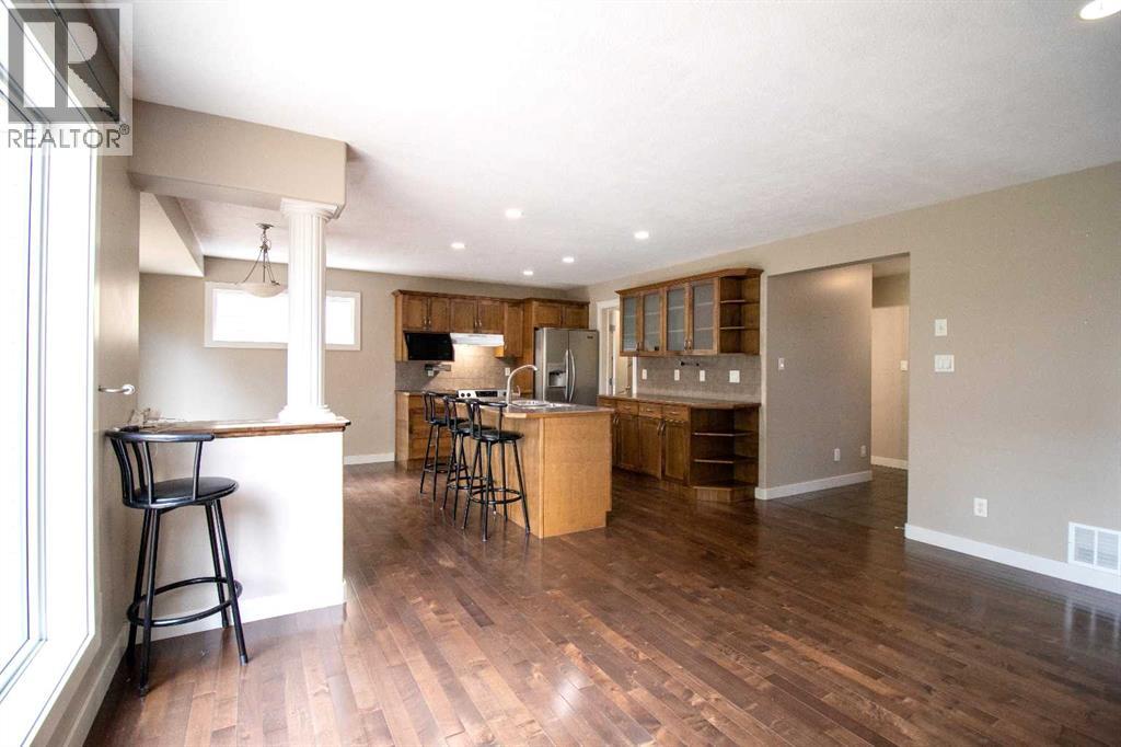 71 Coalbanks Gate W