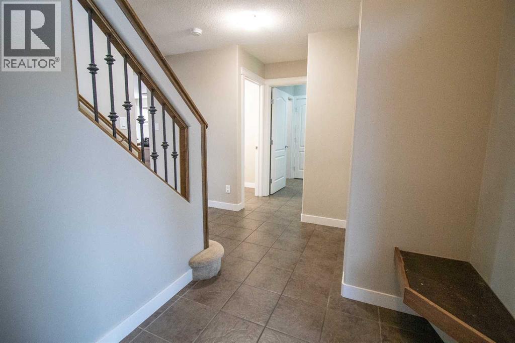 71 Coalbanks Gate W