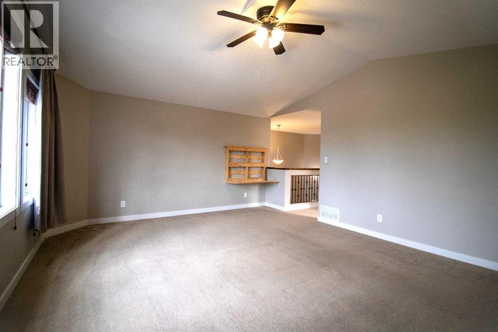71 Coalbanks Gate W