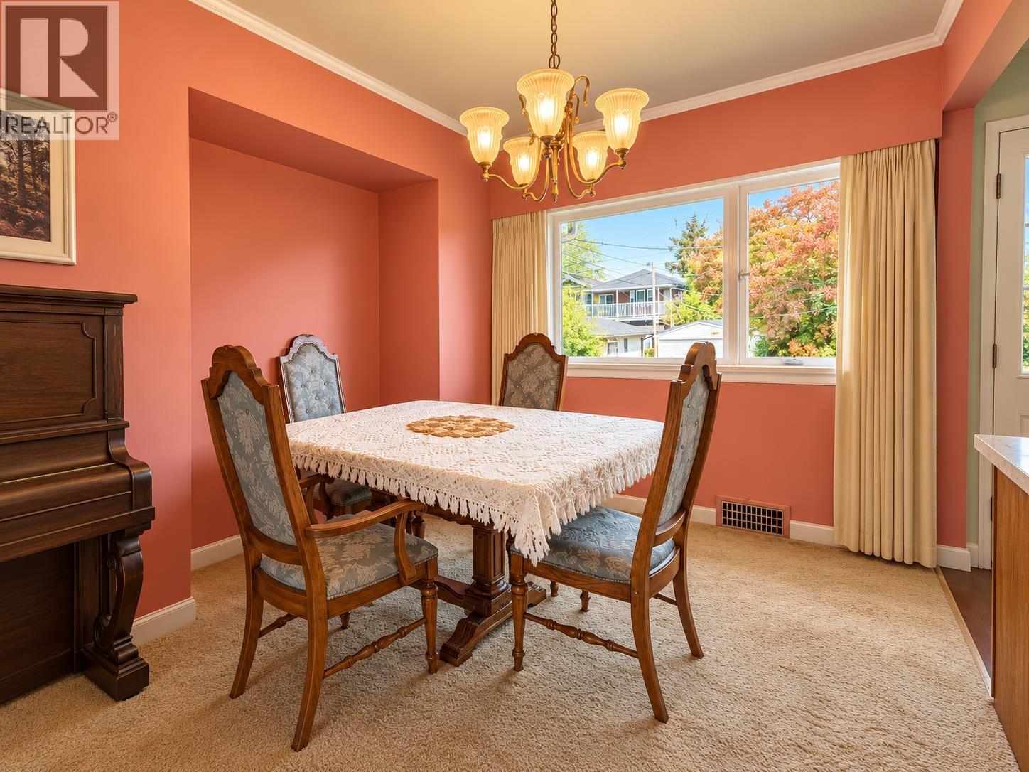4557 Venables Street, Burnaby, British Columbia V5C 3A6 - Photo 7 - R3167880