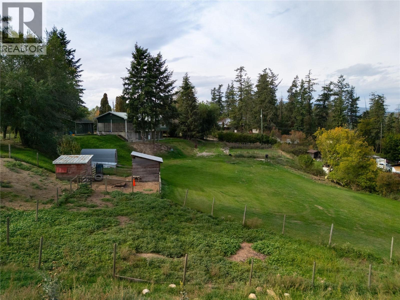 3764 Creamery Road, Armstrong, British Columbia  V0E 1B8 - Photo 4 - 10401839