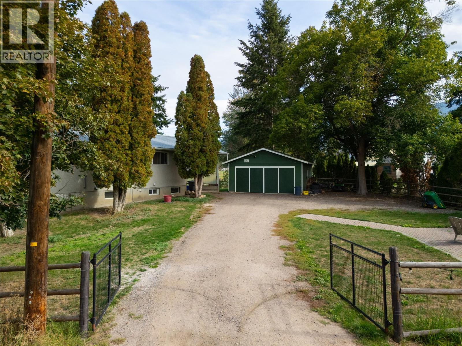 3764 Creamery Road, Armstrong, British Columbia  V0E 1B8 - Photo 12 - 10401839
