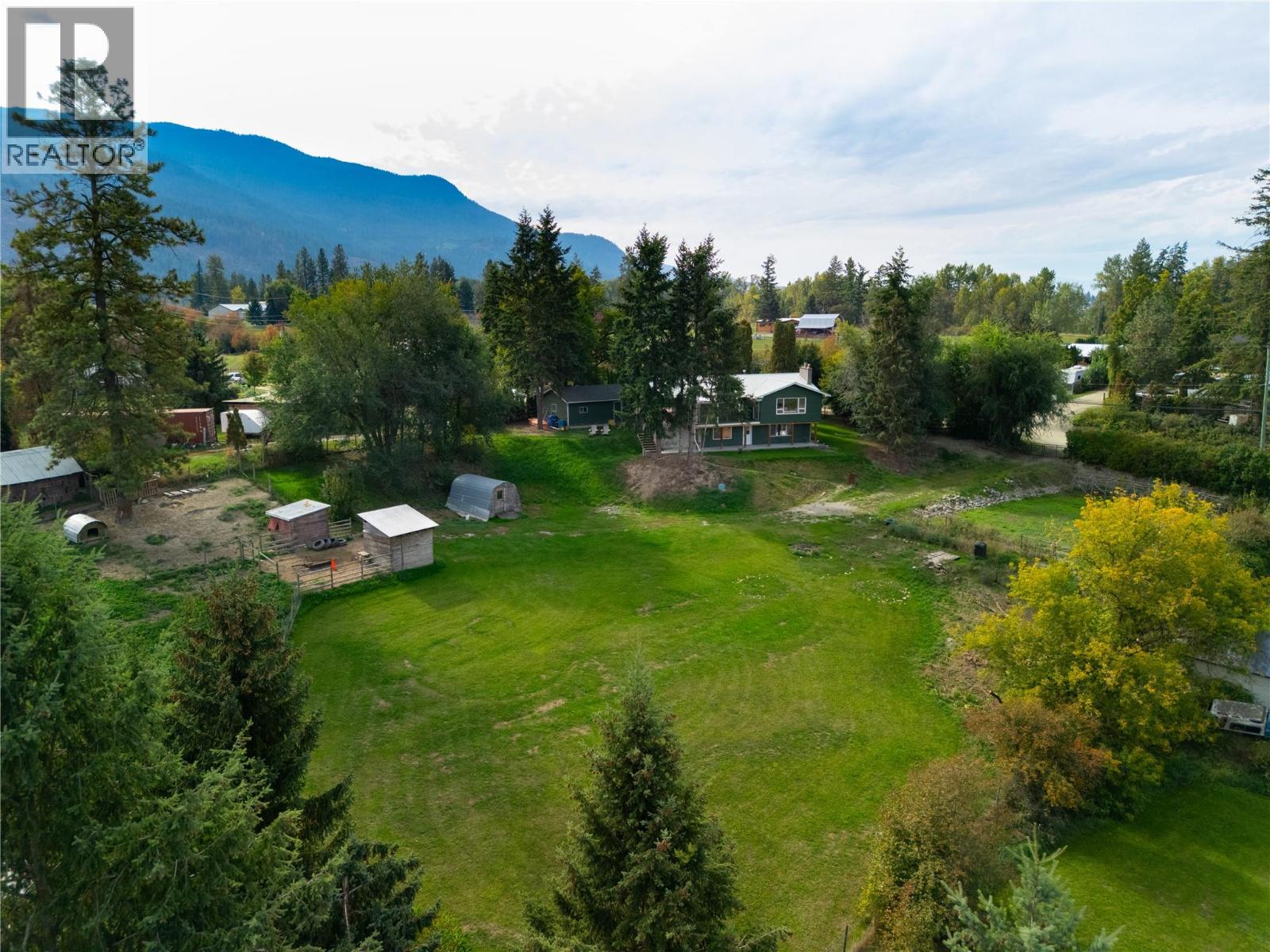 3764 Creamery Road, Armstrong, British Columbia  V0E 1B8 - Photo 3 - 10401839