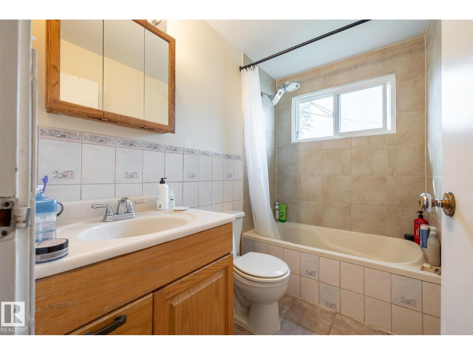 10972 157 St Nw, Edmonton, Alberta  T5P 2W3 - Photo 10 - E4510533