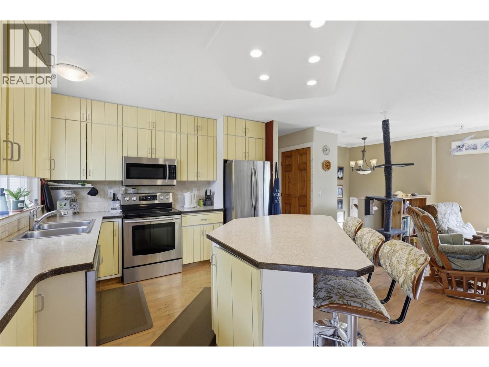 4809 Bolean Drive, Kamloops, British Columbia  V2H 1M3 - Photo 7 - 10402003