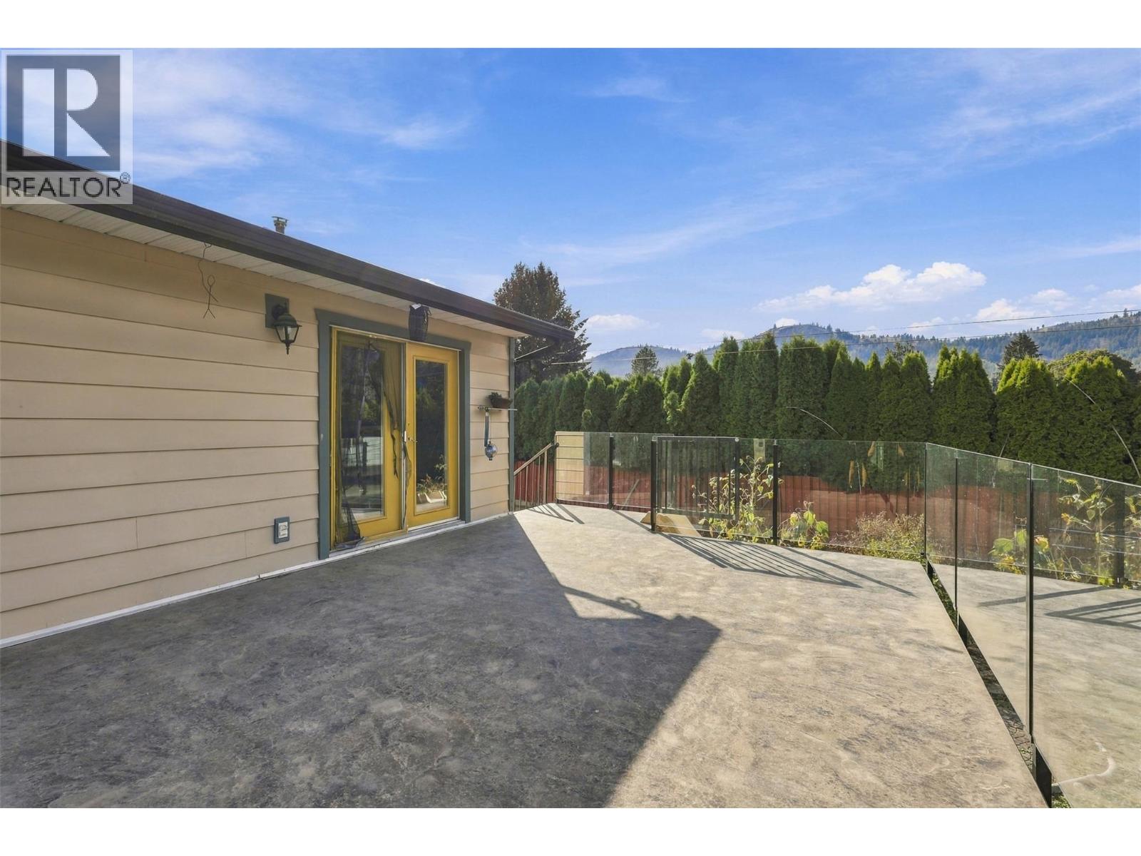 4809 Bolean Drive, Kamloops, British Columbia  V2H 1M3 - Photo 12 - 10402003