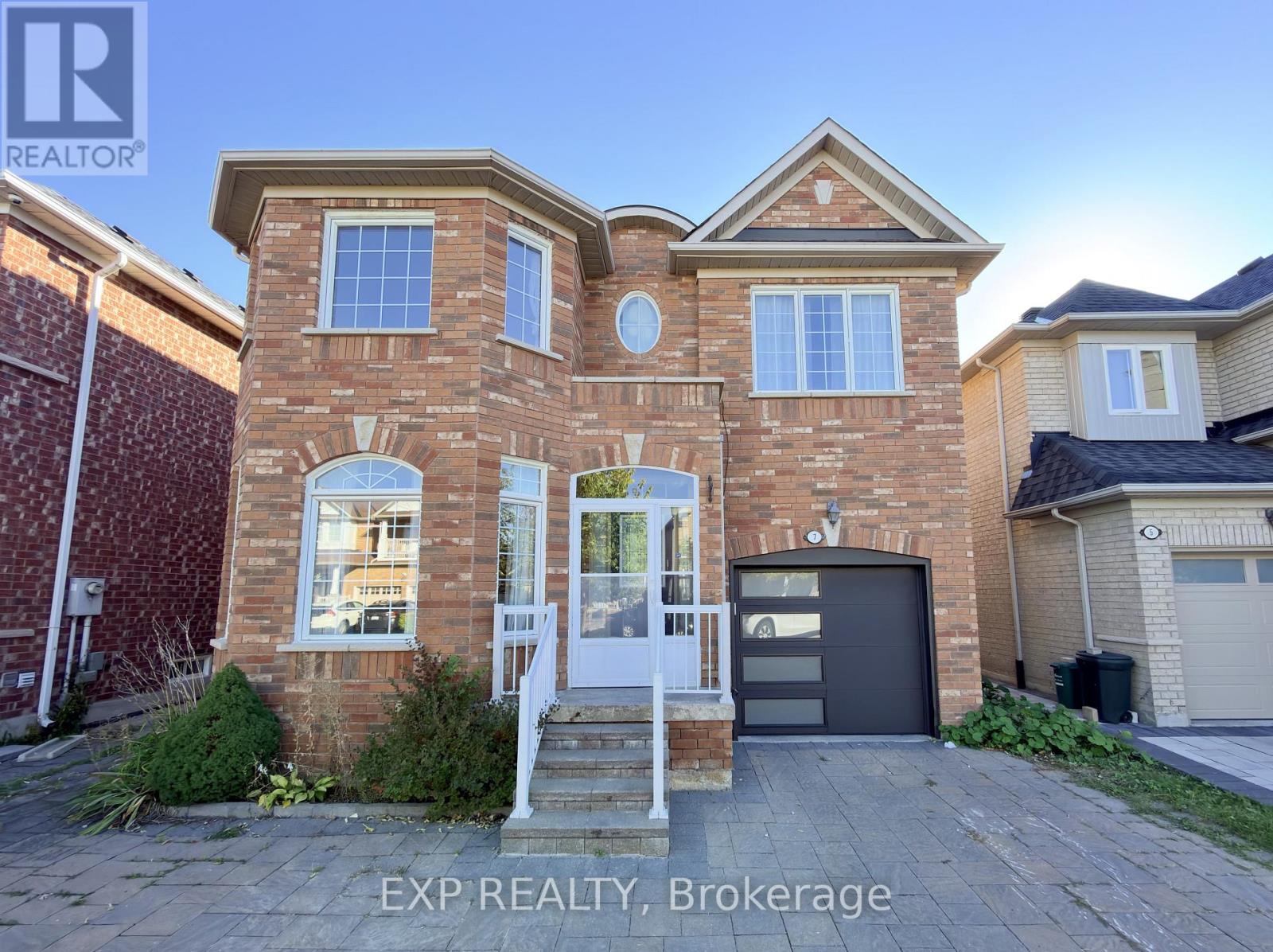 7 DAVIDOFF STREET, Markham, Ontario