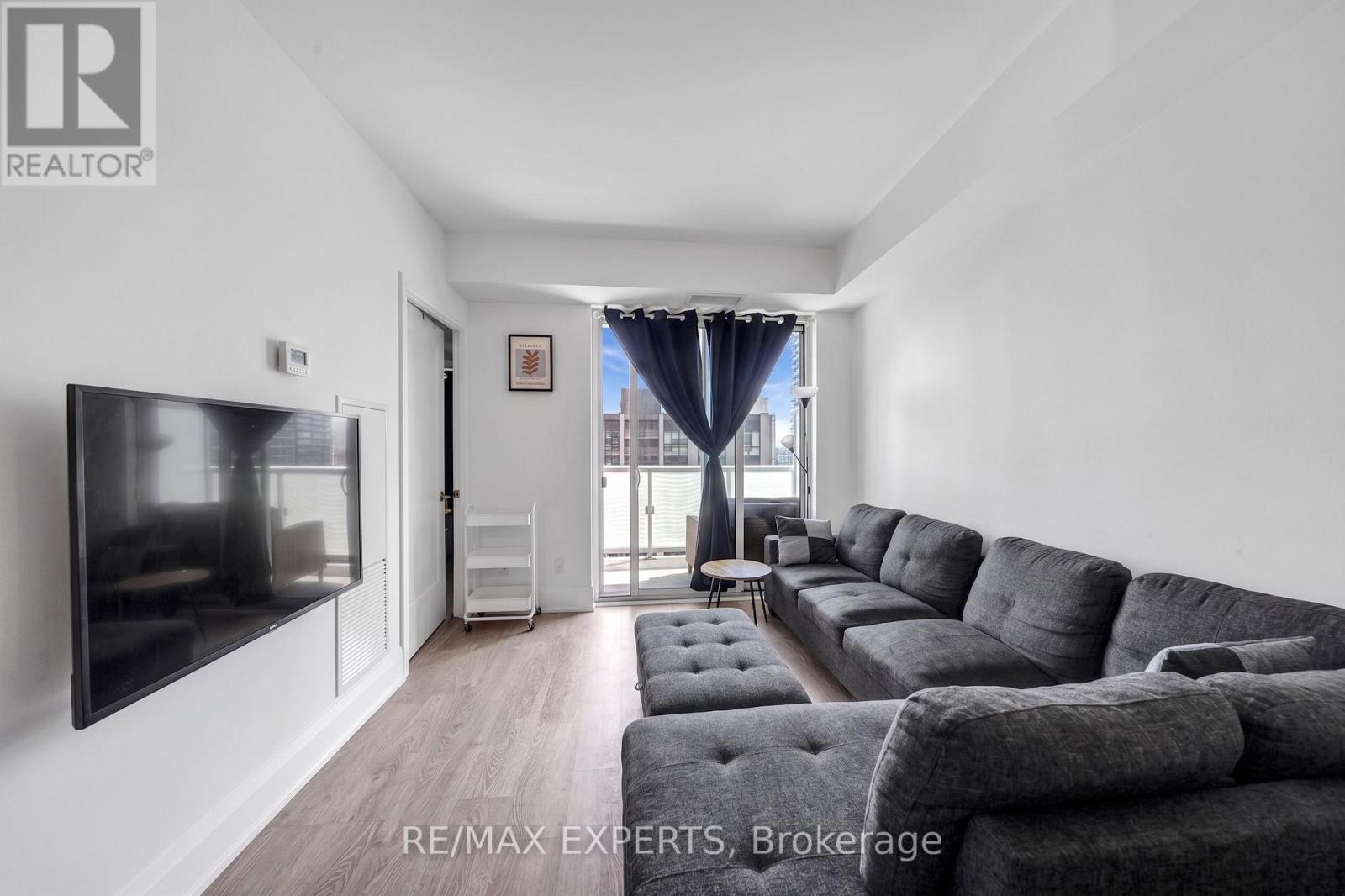 2103 - 101 Erskine Avenue, Toronto, Ontario  M4P 0C5 - Photo 6 - C13726512